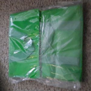 Insulated bag with handle